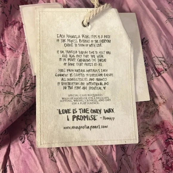 Magnolia Pearl Laurel Shirt Cabbage Rose - Picture 15 of 15